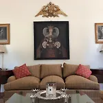 Luxurious Royal Estate In Historic Paradise *
