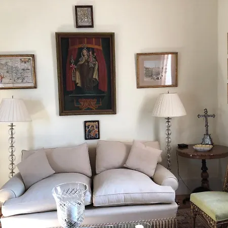 Vila Luxurious Royal Estate In Historic Paradise